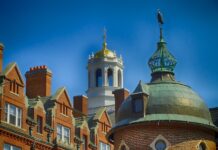 Ile płaci się za Harvard? Ile płaci się za Harvard?